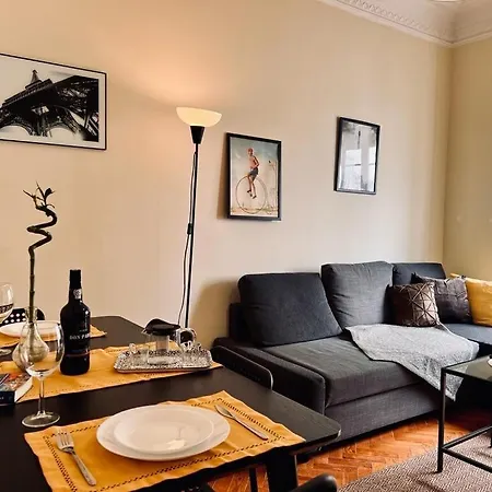 Apartmán Charming 3 Bedrooms Apartment, Cool Neighbourhood *