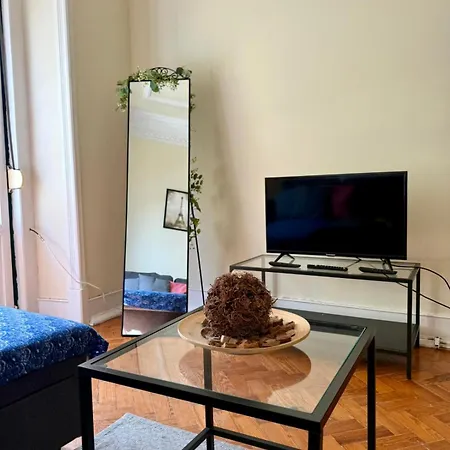 Lägenhet Charming 3 Bedrooms Apartment, Cool Neighbourhood