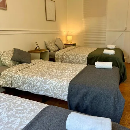 Lägenhet Charming 3 Bedrooms Apartment, Cool Neighbourhood