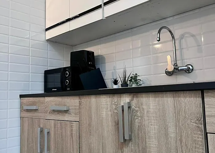 דירה Charming 3 Bedrooms Apartment, Cool Neighbourhood ליסבון