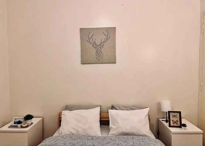 דירה Charming 3 Bedrooms Apartment, Cool Neighbourhood ליסבון